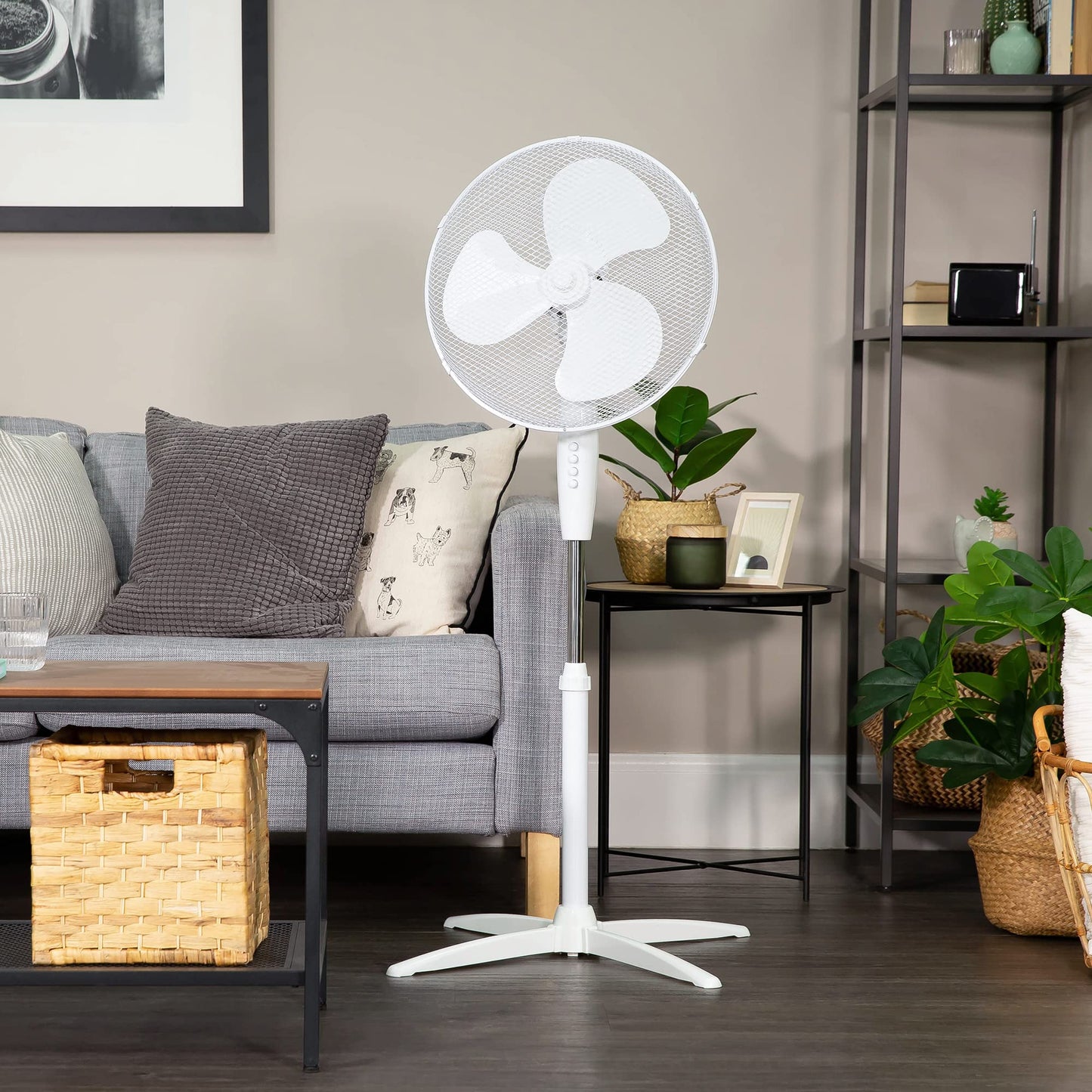 Russell Hobbs 16" Inch, Lightweight, Pedestal Fan, 3 Speeds, Wide-Angled Oscillation, Powerful Airflow, Adjustable Height, Wh